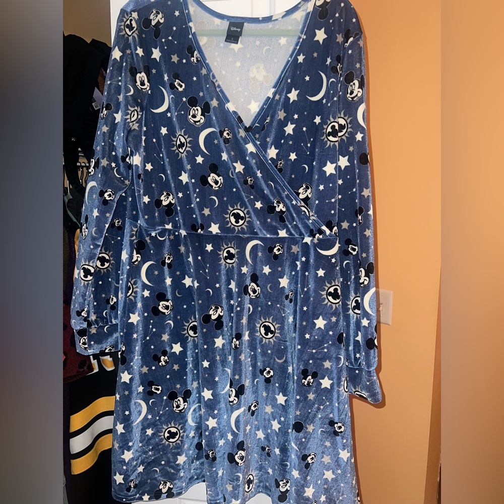 Plus size Mickey Mouse celestial blue wrap dress . Size 2(x) NWOT
